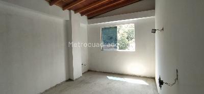 Apartamento de 3 alcobas en venta en Santa Ana, Bello, 74 m² · foto 7 de 19