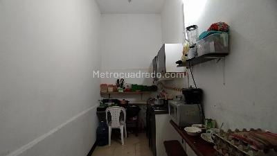 Casa de 2 alcobas en venta en Castilla, Medellín, 255 m² · foto 6 de 15