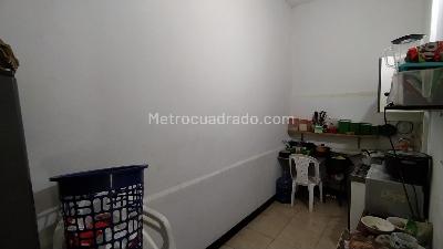 Casa de 2 alcobas en venta en Castilla, Medellín, 255 m² · foto 7 de 15