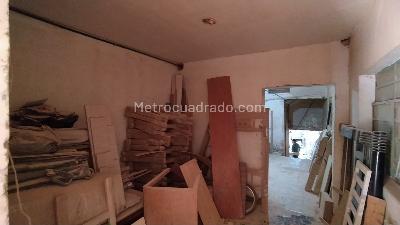 Casa de 2 alcobas en venta en Castilla, Medellín, 255 m² · foto 9 de 15