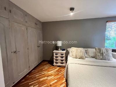 Apartamento de 3 alcobas en venta en El Tesoro, Medellín, 152 m² · foto 13 de 20