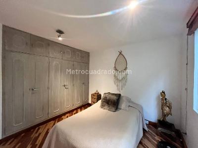Apartamento de 3 alcobas en venta en El Tesoro, Medellín, 152 m² · foto 15 de 20