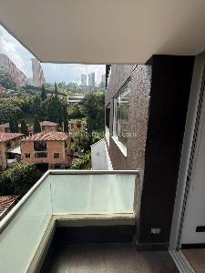 Apartamento en venta en Alto De Las Flores, Sabaneta · foto 2 de 15
