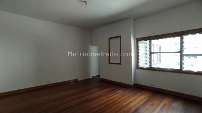 Apartamento en venta en La Candelaria, Medellín · foto 8 de 20