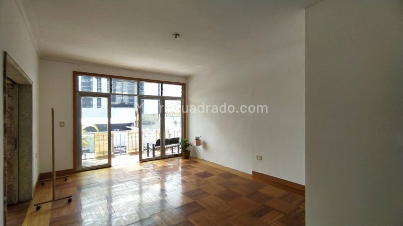 Spacious 5BR Apartment in La Candelaria - 5