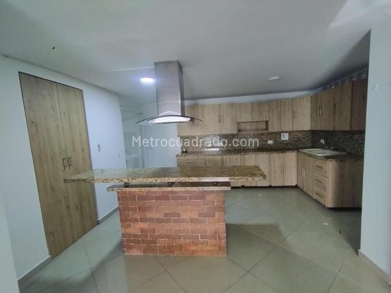4BR Apartment in La Abadia (158 m²)