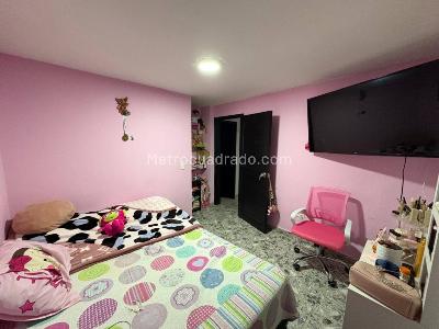 Apartamento de 4 alcobas en venta en Laureles, Medellín, 300 m² · foto 13 de 20
