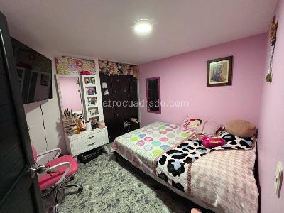 Apartamento de 4 alcobas en venta en Laureles, Medellín, 300 m² · foto 14 de 20