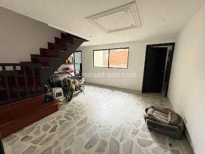 Apartamento de 4 alcobas en venta en Laureles, Medellín, 300 m² · foto 16 de 20