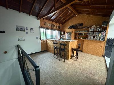 Apartamento de 4 alcobas en venta en Laureles, Medellín, 300 m² · foto 18 de 20