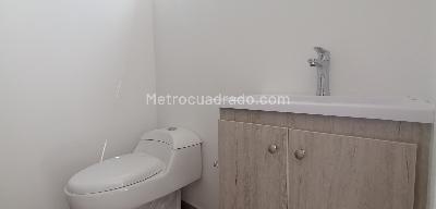 Apartaestudio en arriendo en Simon Bolivar, Medellín, 35 m² · foto 8 de 12