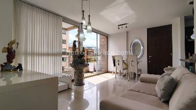 Apartamento de 3 alcobas en venta en Conquistadores, Medellín, 85 m² · foto 4 de 20