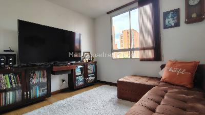Apartamento de 3 alcobas en venta en Conquistadores, Medellín, 85 m² · foto 10 de 20