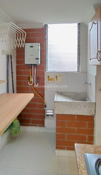 Apartamento de 2 Alcobas en La Loma del Indio con Vistas - 7