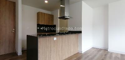 Apartaestudio en venta en El Poblado, Medellín, 50 m² · foto 3 de 14