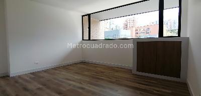 Apartaestudio en venta en El Poblado, Medellín, 50 m² · foto 4 de 14
