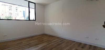Apartaestudio en venta en El Poblado, Medellín, 50 m² · foto 6 de 14