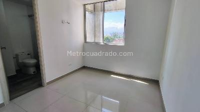 Apartamento de 2 alcobas en arriendo en Los Alpes, Medellín, 51 m² · foto 8 de 20