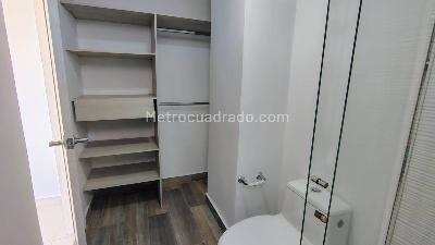 Apartamento de 2 alcobas en arriendo en Los Alpes, Medellín, 51 m² · foto 14 de 20