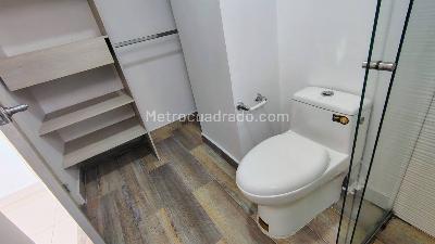 Apartamento de 2 alcobas en arriendo en Los Alpes, Medellín, 51 m² · foto 16 de 20
