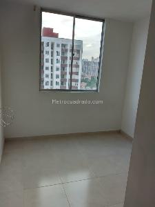 Apartamento de 3 alcobas en venta en Perez, Bello, 61 m² · foto 4 de 18