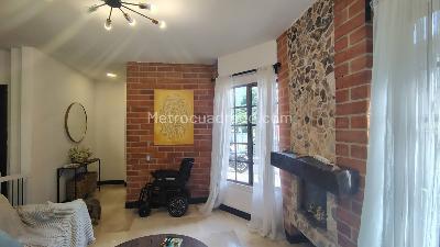 Casa de 4 alcobas en venta en Los Alcazares, Sabaneta, 396 m² · foto 11 de 20