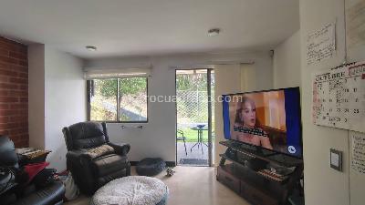 Casa de 4 alcobas en venta en Los Alcazares, Sabaneta, 396 m² · foto 12 de 20