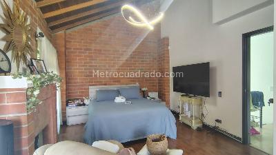 Casa de 4 alcobas en venta en Los Alcazares, Sabaneta, 396 m² · foto 18 de 20