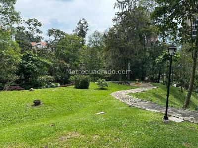 Apartamento de 5 alcobas en venta en El Tesoro, Medellín, 425 m² · foto 15 de 18