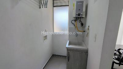 Apartamento de 2 alcobas en venta en Los Alpes, Medellín, 51 m² · foto 7 de 8