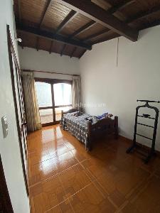 Casa de 4 alcobas en venta en Santa Teresita, Medellín, 213 m² · foto 12 de 20