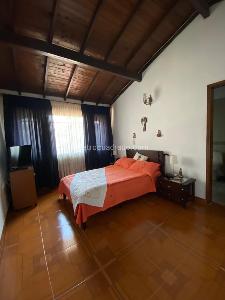 Casa de 4 alcobas en venta en Santa Teresita, Medellín, 213 m² · foto 3 de 20
