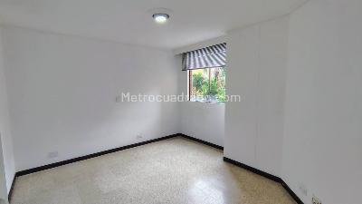 Apartamento de 3 alcobas en venta en El Rodeo, Medellín, 108 m² · foto 12 de 20