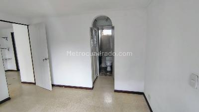 Apartamento de 3 alcobas en venta en El Rodeo, Medellín, 108 m² · foto 14 de 20