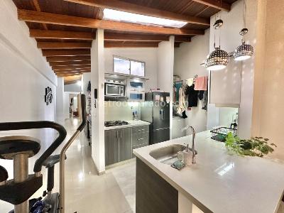Apartamento en venta en Florida Nueva, Medellín · foto 5 de 20