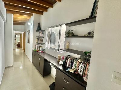 Apartamento en venta en Florida Nueva, Medellín · foto 7 de 20