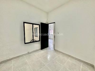 Apartamento en venta en El Jardin, Medellín · foto 14 de 20