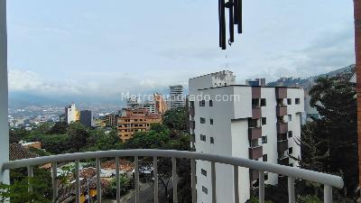 Apartamento de 3 alcobas en venta en El Poblado, Medellín, 97 m² · foto 7 de 17
