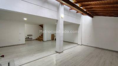 Casa de 4 alcobas en venta en San Lucas, Medellín, 200 m² · foto 11 de 20