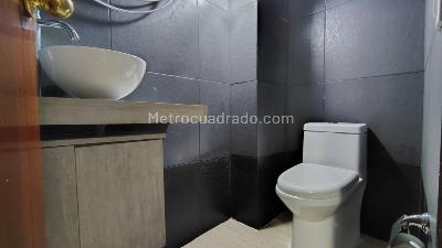 Casa de 4 alcobas en venta en San Lucas, Medellín, 200 m² · foto 12 de 20