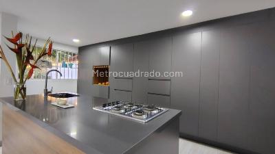 Casa de 4 alcobas en venta en San Lucas, Medellín, 200 m² · foto 6 de 20