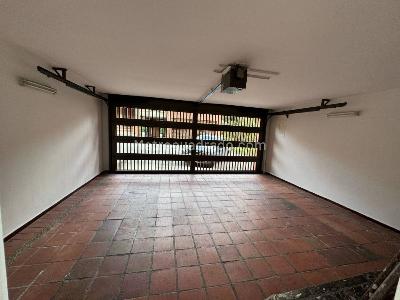 Casa de 4 alcobas en venta en Poblado Altos Del Poblado, Medellín, 370 m² · foto 13 de 14