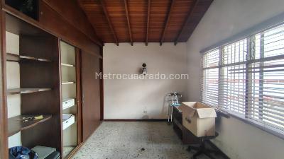 Casa de 5 alcobas en venta en Simon Bolivar, Medellín, 198 m² · foto 17 de 20