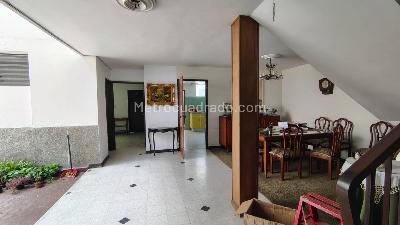 Casa de 5 alcobas en venta en Simon Bolivar, Medellín, 198 m² · foto 4 de 20