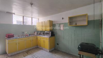 Casa de 5 alcobas en venta en Simon Bolivar, Medellín, 198 m² · foto 7 de 20