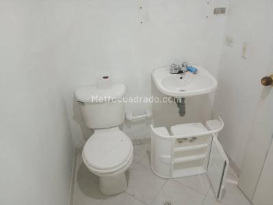 Apartamento en venta en Loma De Los Bernal, Medellín · foto 12 de 20