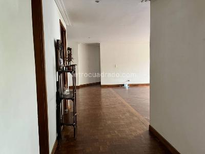 Apartamento en venta en El Tesoro, Medellín · foto 13 de 20