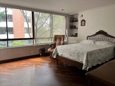 Apartamento en venta en El Tesoro, Medellín · foto 15 de 20
