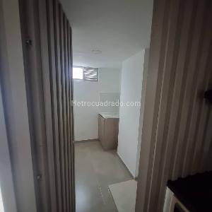 Apartamento de 5 alcobas en venta en Prado, Medellín, 220 m² · foto 9 de 11