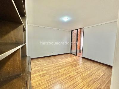 Apartamento de 3 alcobas en venta en Laureles, Medellín, 197 m² · foto 10 de 20